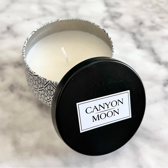 Canyon Moon Vanilla Orchid Candle w/ Juicy Couture Viva La Juicy - Picture 2 of 7